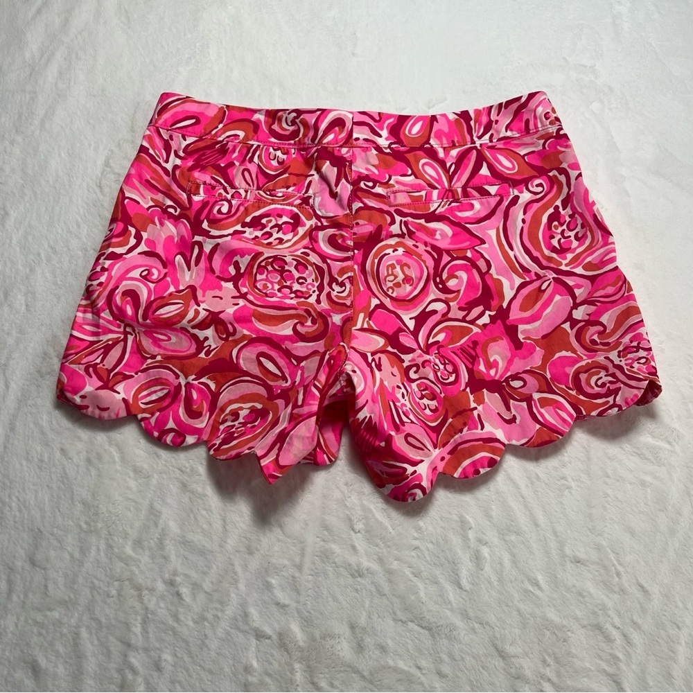 Lilly Pulitzer Buttercup‎ Scalloped Floral Shorts Size 6 - Picture 3 of 7